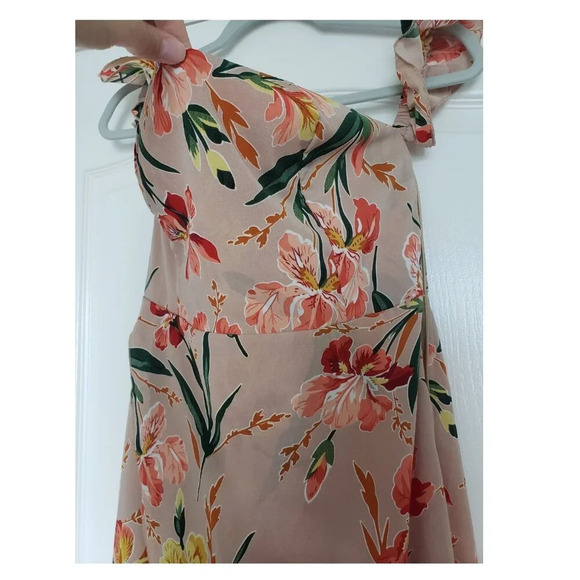 Boho Summer  Floral maxi dress with slit in the front Medium - Picture 9 of 13